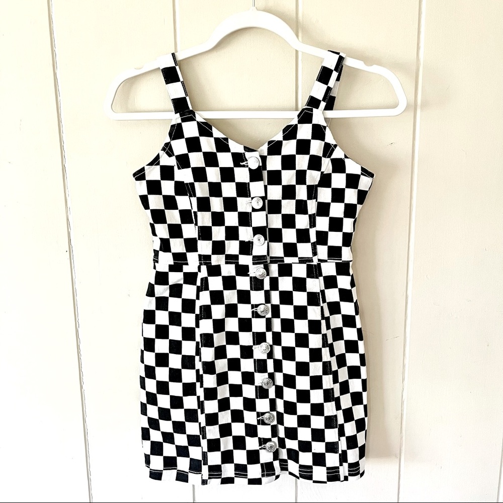 FOREVER 21 Girls Checkered denim dress size Large (11/12) black and white